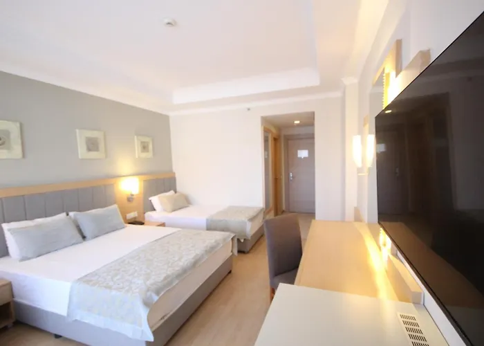 Отель Solivia 5*